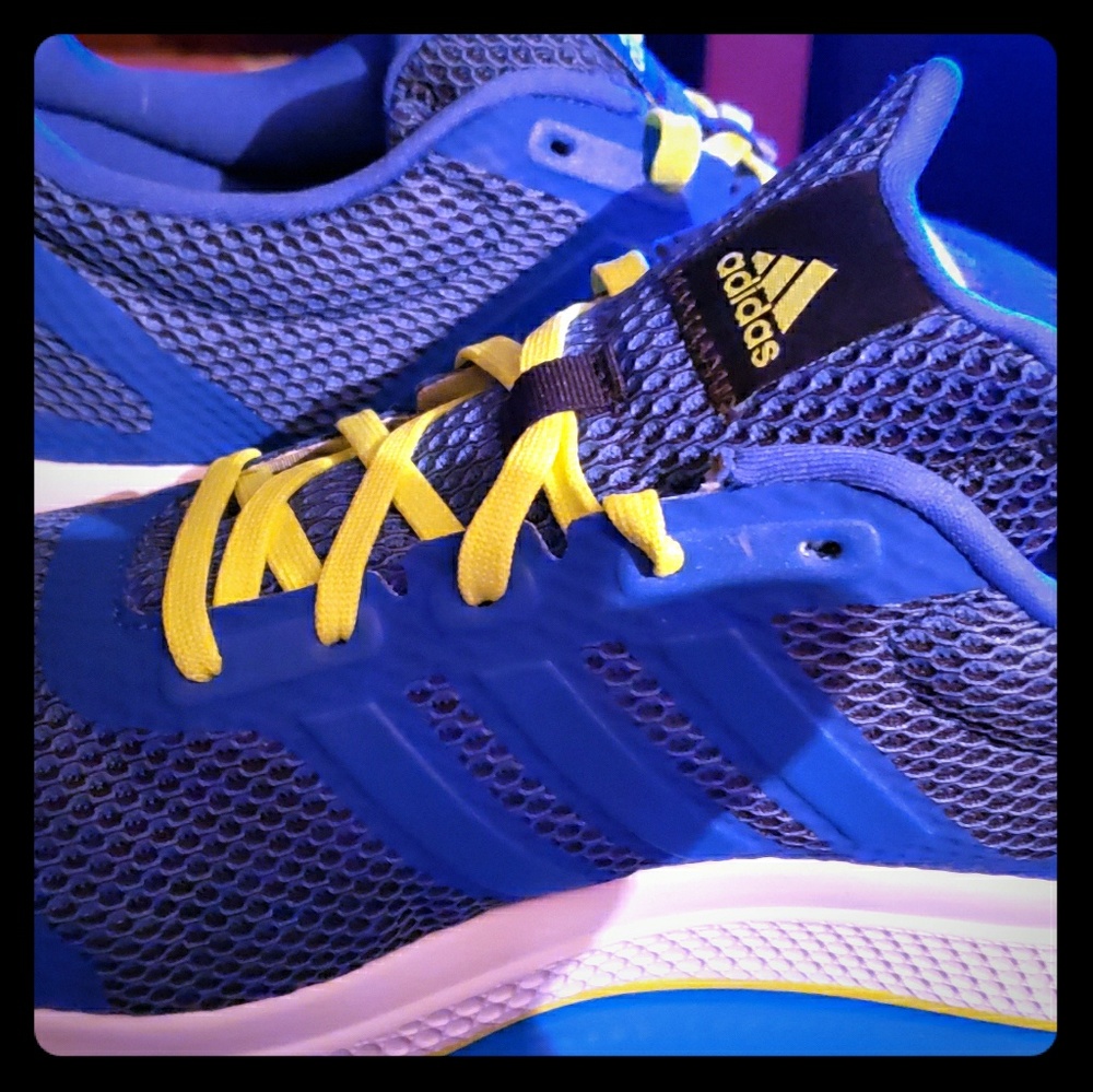 Adidas (new)Never been worn sz.14